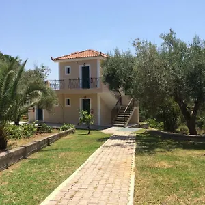 koukounaries-studios.kefaloniahotels.net/